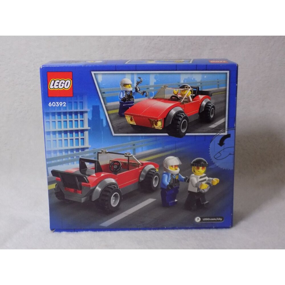 LEGO City Police Bike Car Chase Set with Toy Motorbike 60392 - Picture 2 of 7